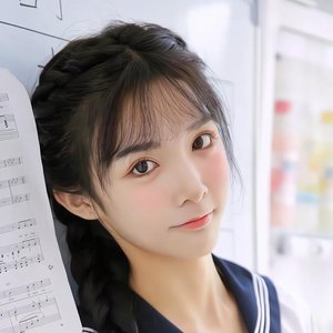 久久久久青草线焦综合
